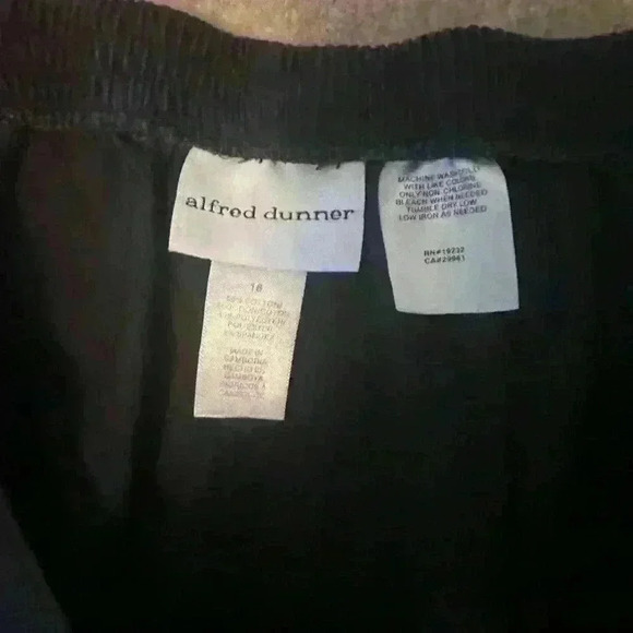 Alfred Dunner Black Pull On Pants with Pockets - Picture 3 of 5